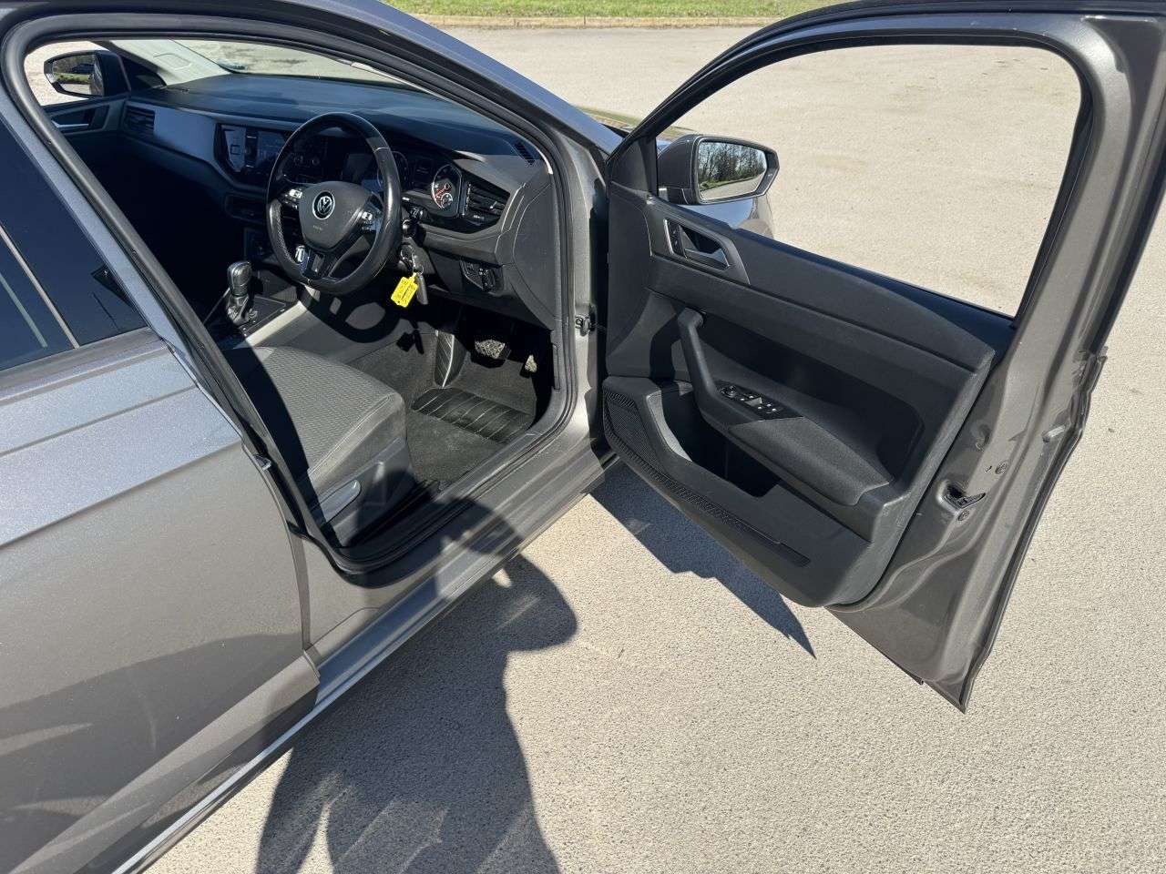 2021 VOLKSWAGEN POLO 2021 VOLKSWAGEN POLO