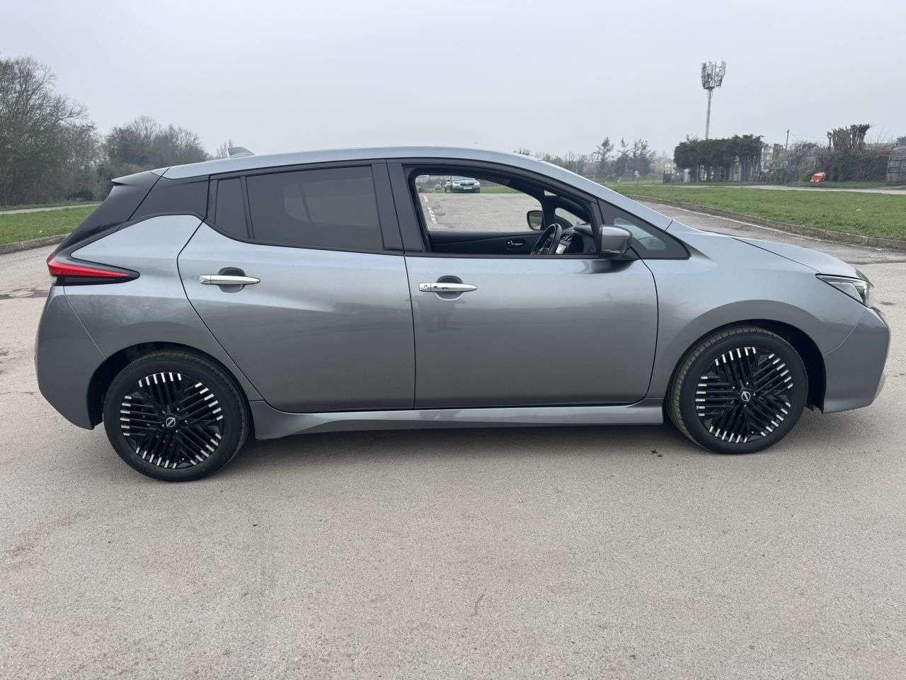 2022 NISSAN LEAF 2022 NISSAN LEAF