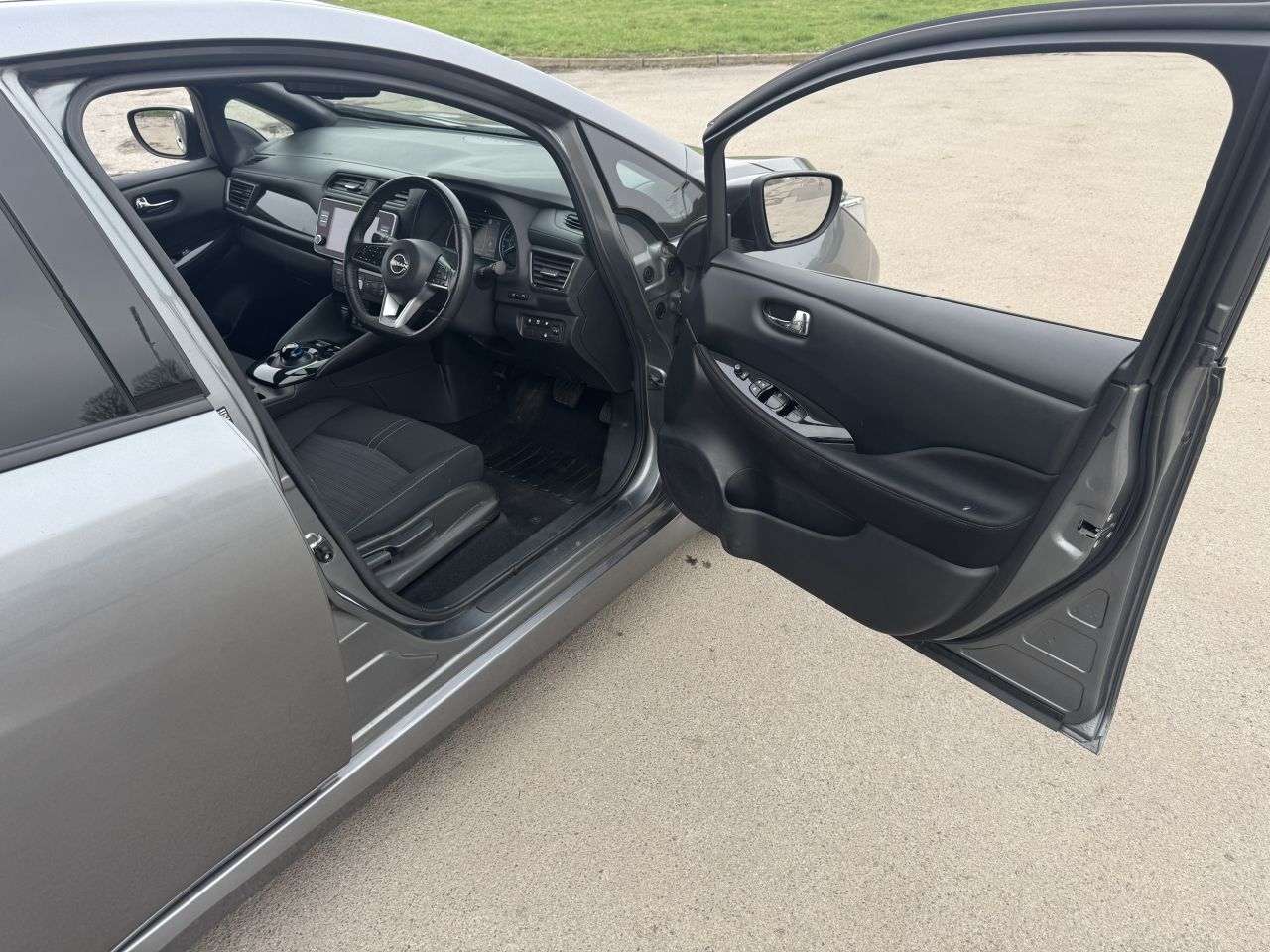 2022 NISSAN LEAF 2022 NISSAN LEAF