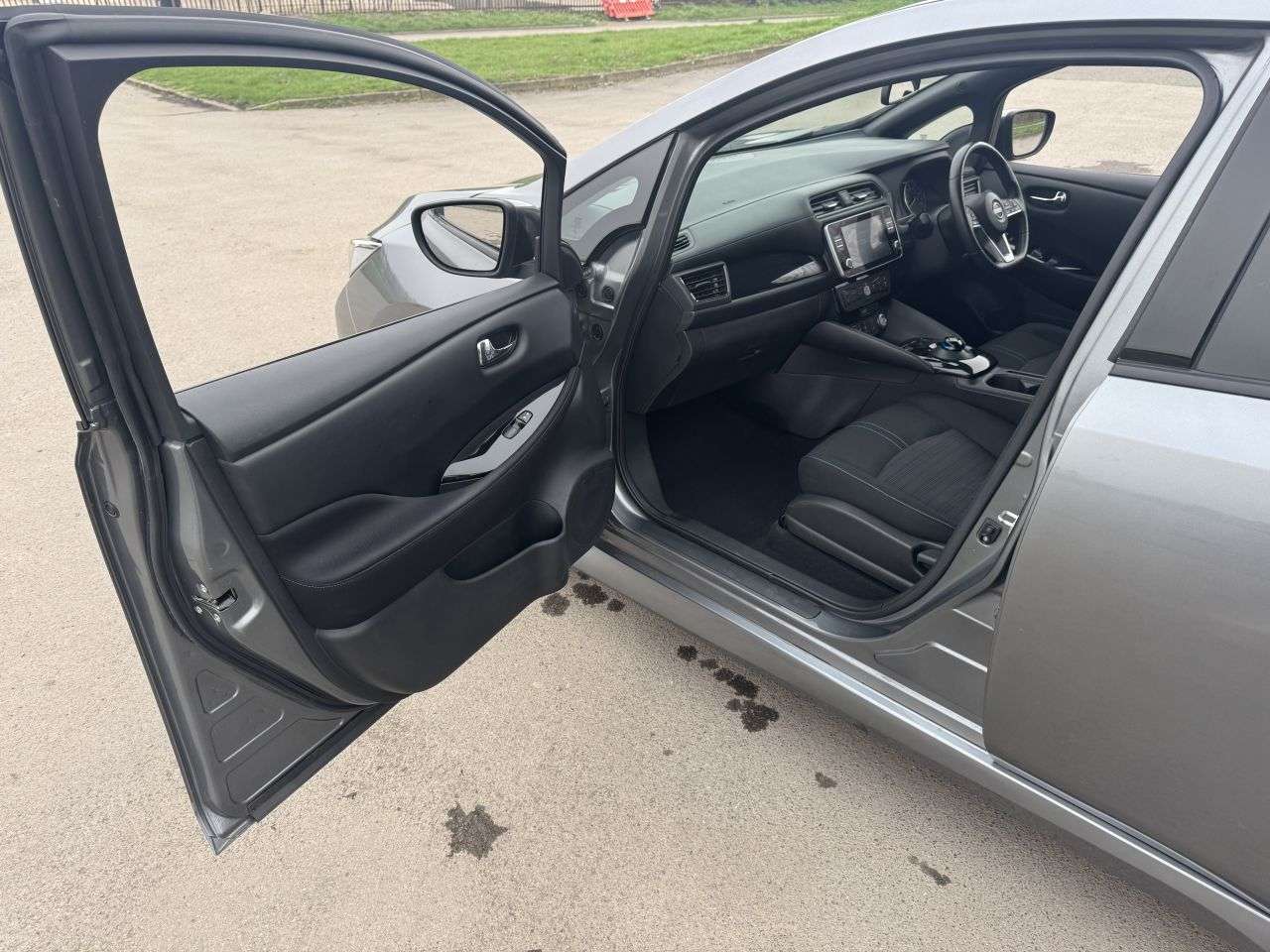 2022 NISSAN LEAF 2022 NISSAN LEAF