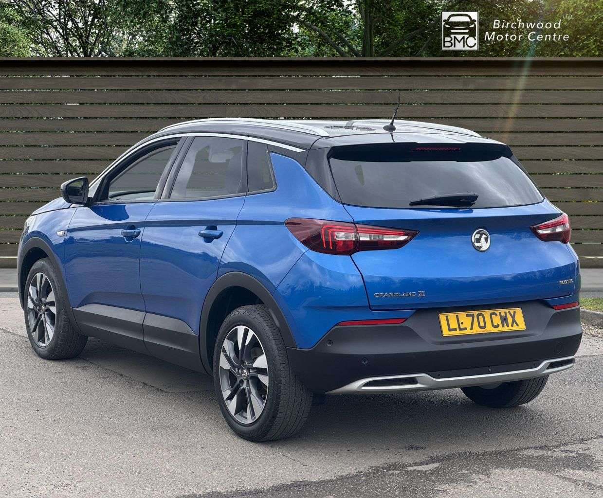 A 2020 VAUXHALL GRANDLAND X 1.2 Turbo SE Premium SUV 5dr Petrol Manual Euro 6 (s/s) (130 ps) A 2020 VAUXHALL GRANDLAND X 1.2 Turbo SE Premium SUV 5dr Petrol Manual Euro 6 (s/s) (130 ps)