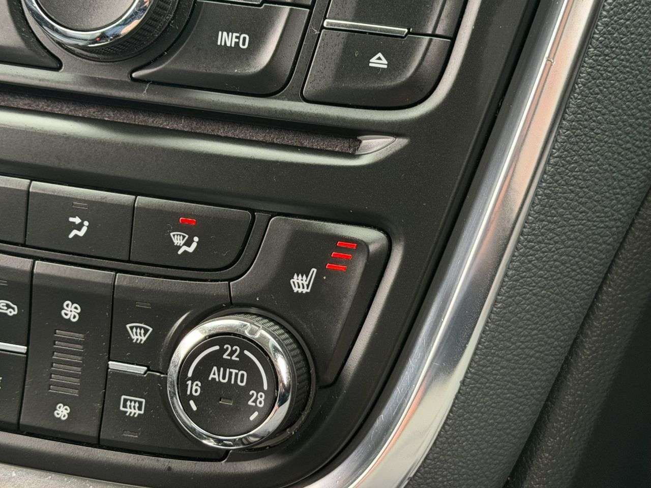 2015 VAUXHALL MOKKA 2015 VAUXHALL MOKKA