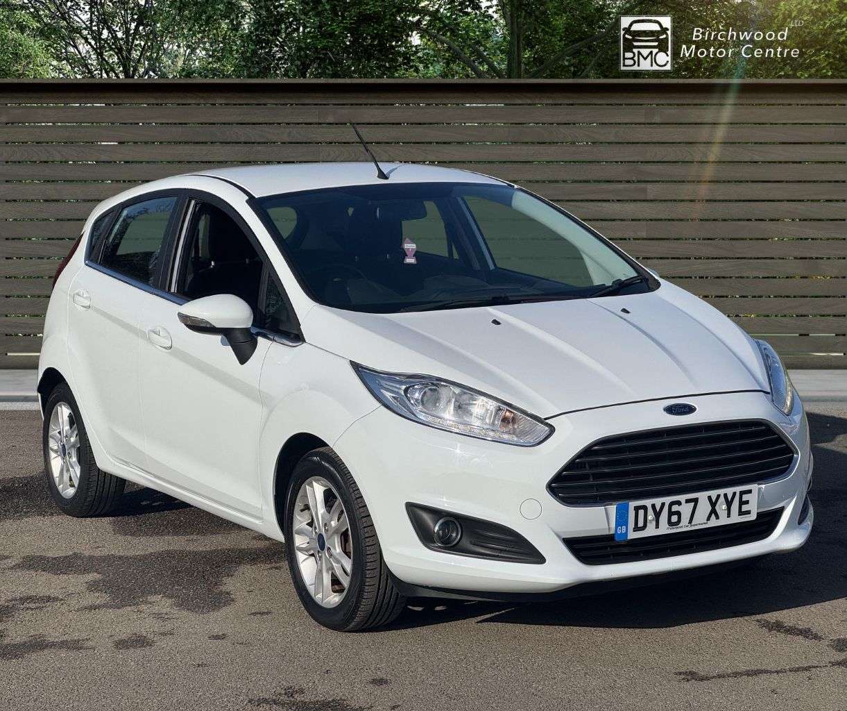 A 2017 FORD FIESTA 1.0T EcoBoost Zetec Hatchback 5dr Petrol Powershift Euro 6 (100 ps) A 2017 FORD FIESTA 1.0T EcoBoost Zetec Hatchback 5dr Petrol Powershift Euro 6 (100 ps)