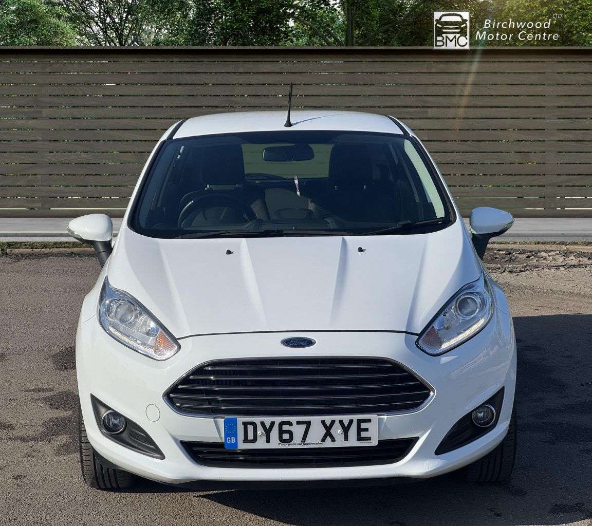 A 2017 FORD FIESTA 1.0T EcoBoost Zetec Hatchback 5dr Petrol Powershift Euro 6 (100 ps) A 2017 FORD FIESTA 1.0T EcoBoost Zetec Hatchback 5dr Petrol Powershift Euro 6 (100 ps)