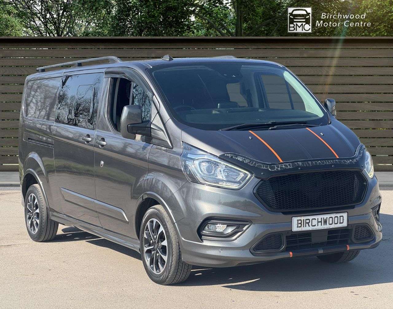 A 2021 FORD TRANSIT CUSTOM 2.0 320 EcoBlue Sport Crew Van Double Cab 5dr Diesel Manual L2 H1 Euro 6 (s A 2021 FORD TRANSIT CUSTOM 2.0 320 EcoBlue Sport Crew Van Double Cab 5dr Diesel Manual L2 H1 Euro 6 (s