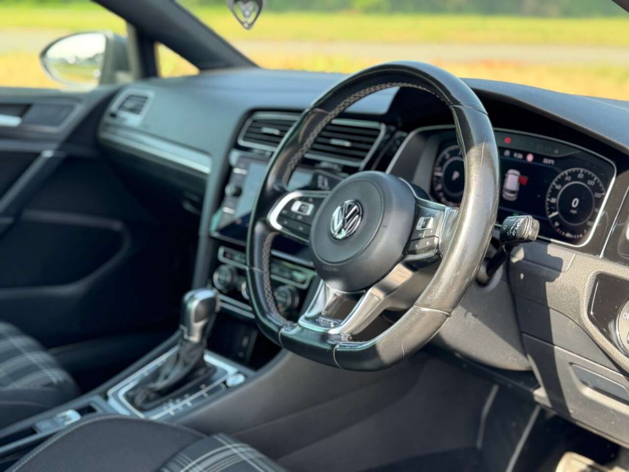 2019 VOLKSWAGEN GOLF 2019 VOLKSWAGEN GOLF