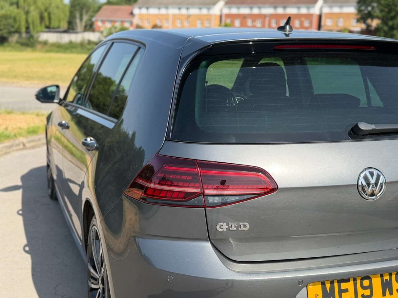 2019 VOLKSWAGEN GOLF 2019 VOLKSWAGEN GOLF