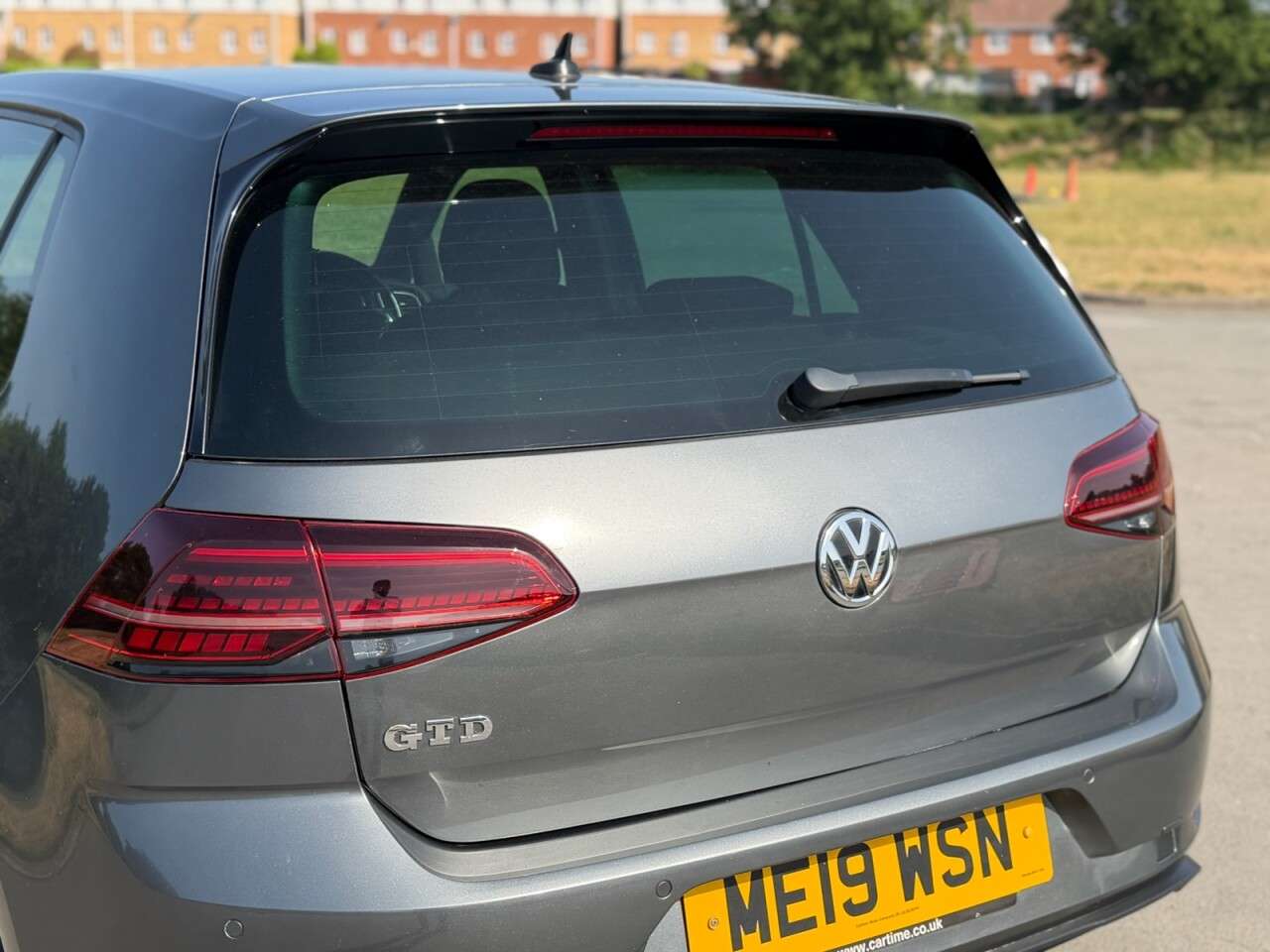 2019 VOLKSWAGEN GOLF 2019 VOLKSWAGEN GOLF