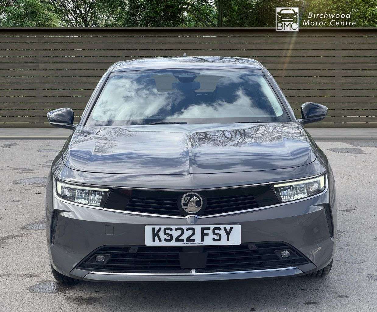 A 2022 VAUXHALL ASTRA 1.2 Turbo Design Hatchback 5dr Petrol Manual Euro 6 (s/s) (110 ps) SERVICE A 2022 VAUXHALL ASTRA 1.2 Turbo Design Hatchback 5dr Petrol Manual Euro 6 (s/s) (110 ps) SERVICE