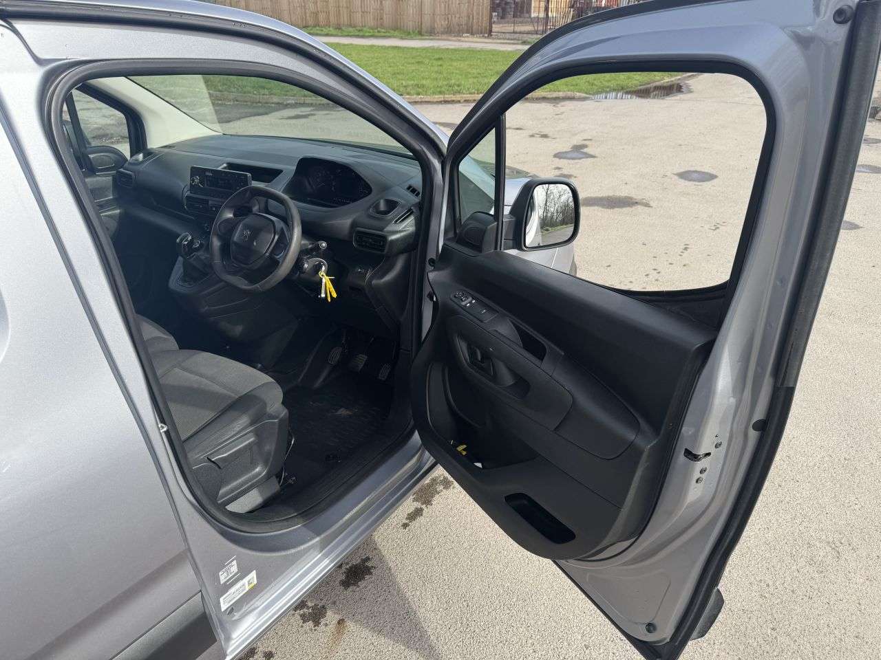 2019 PEUGEOT PARTNER 2019 PEUGEOT PARTNER