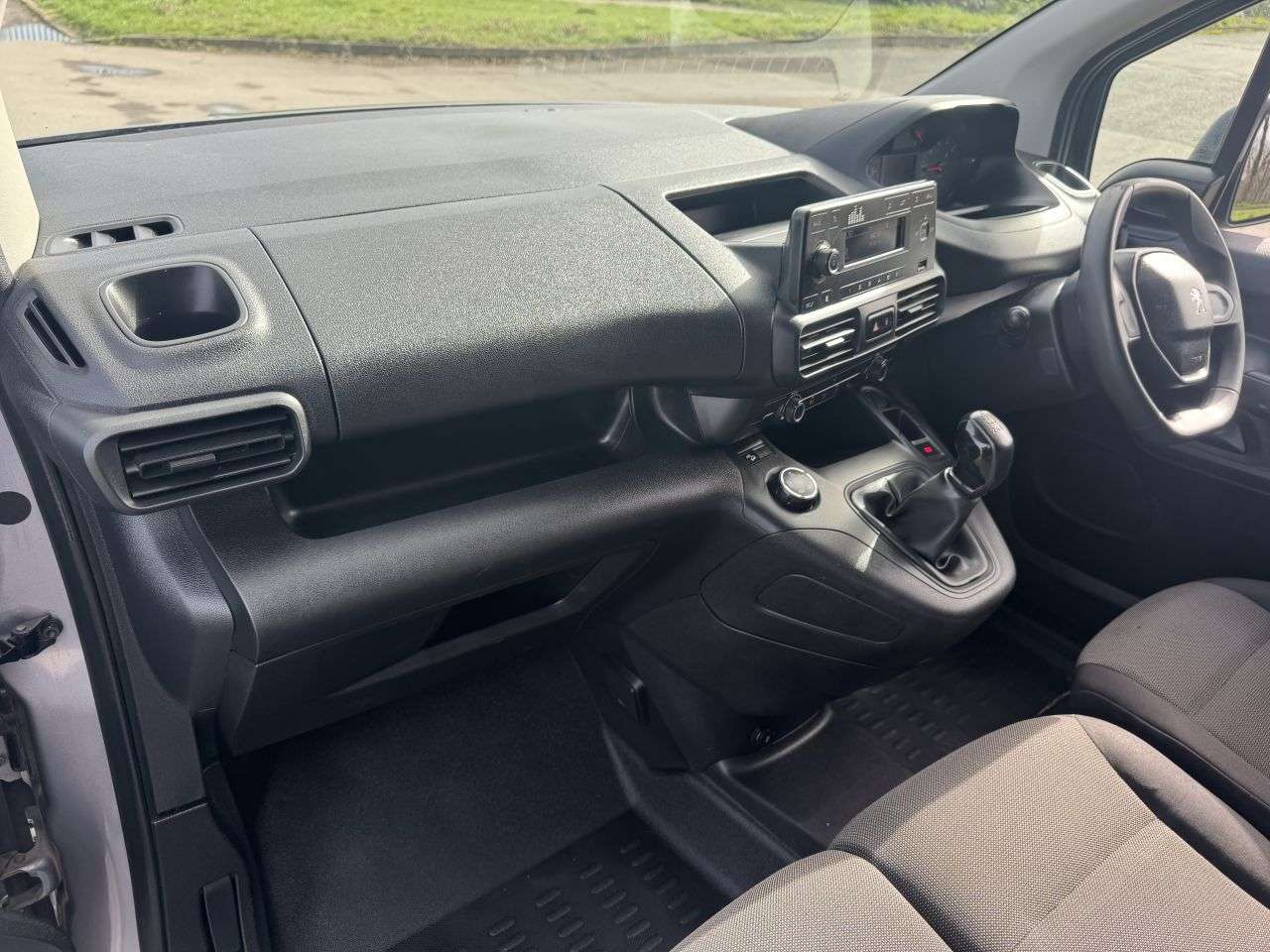 2019 PEUGEOT PARTNER 2019 PEUGEOT PARTNER