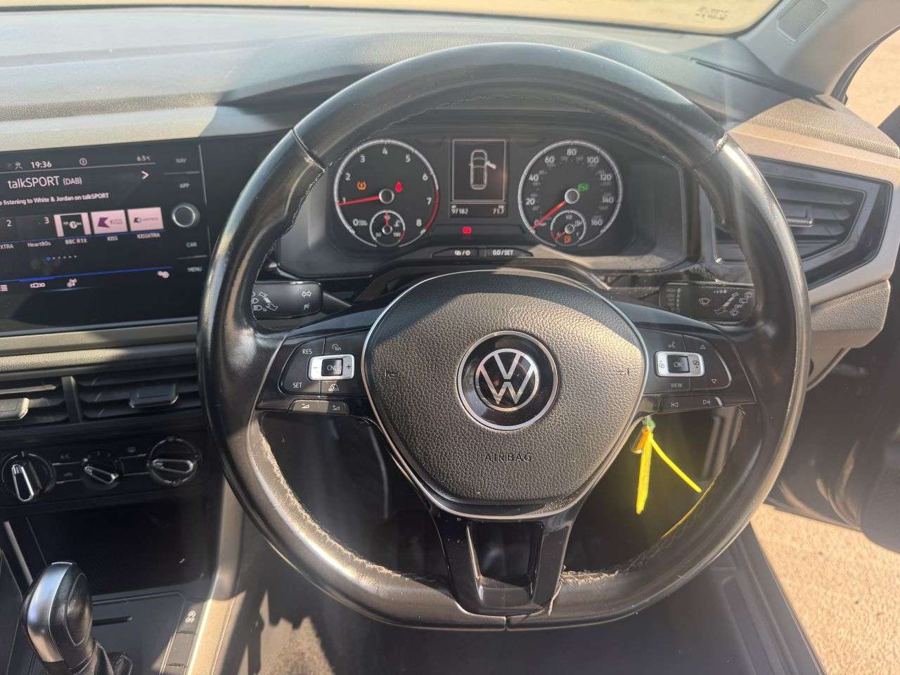 2021 VOLKSWAGEN POLO 2021 VOLKSWAGEN POLO