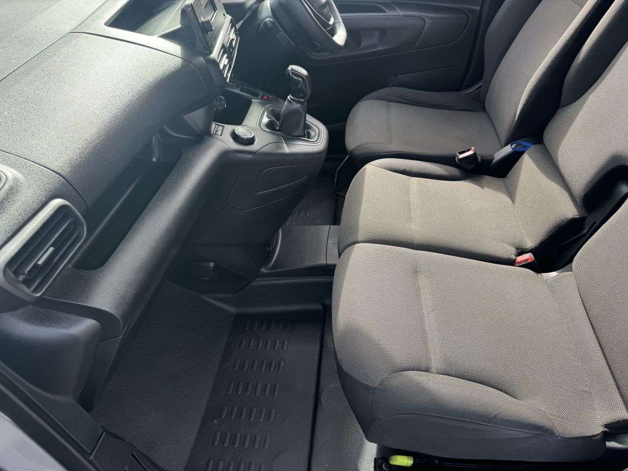 2019 PEUGEOT PARTNER 2019 PEUGEOT PARTNER