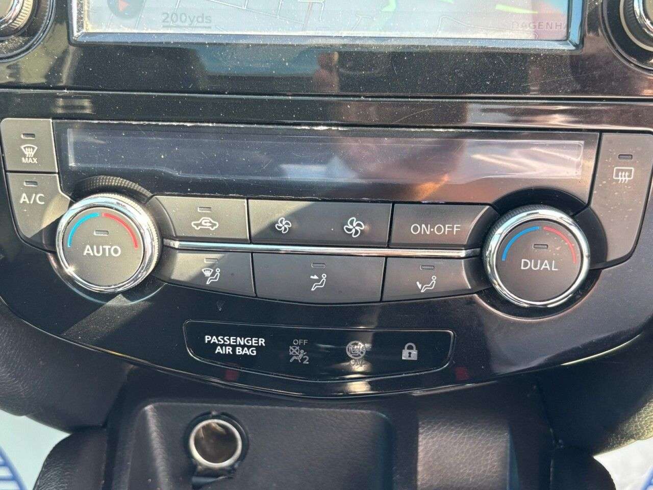 2015 NISSAN QASHQAI 2015 NISSAN QASHQAI