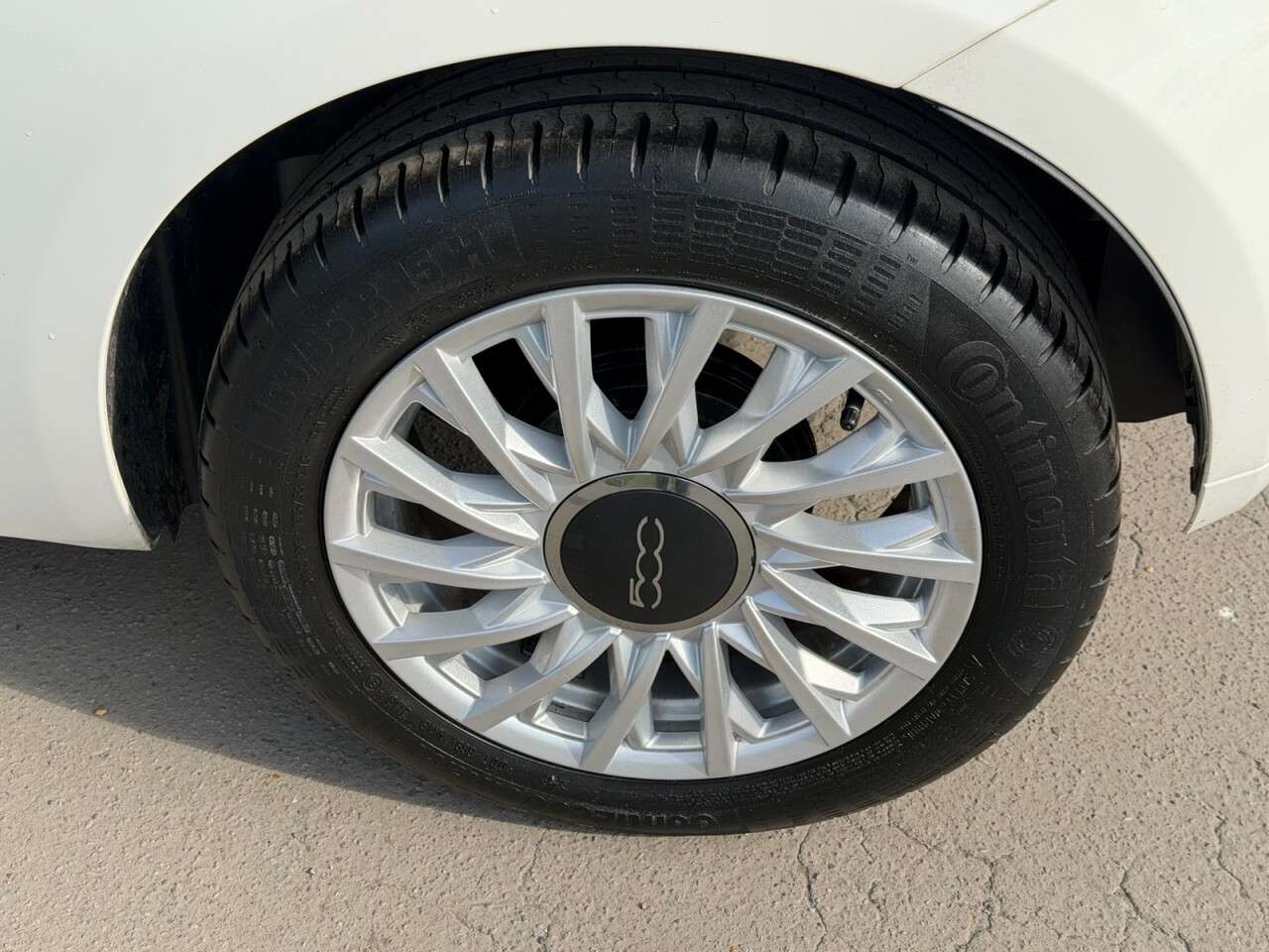 2016 FIAT 500 2016 FIAT 500