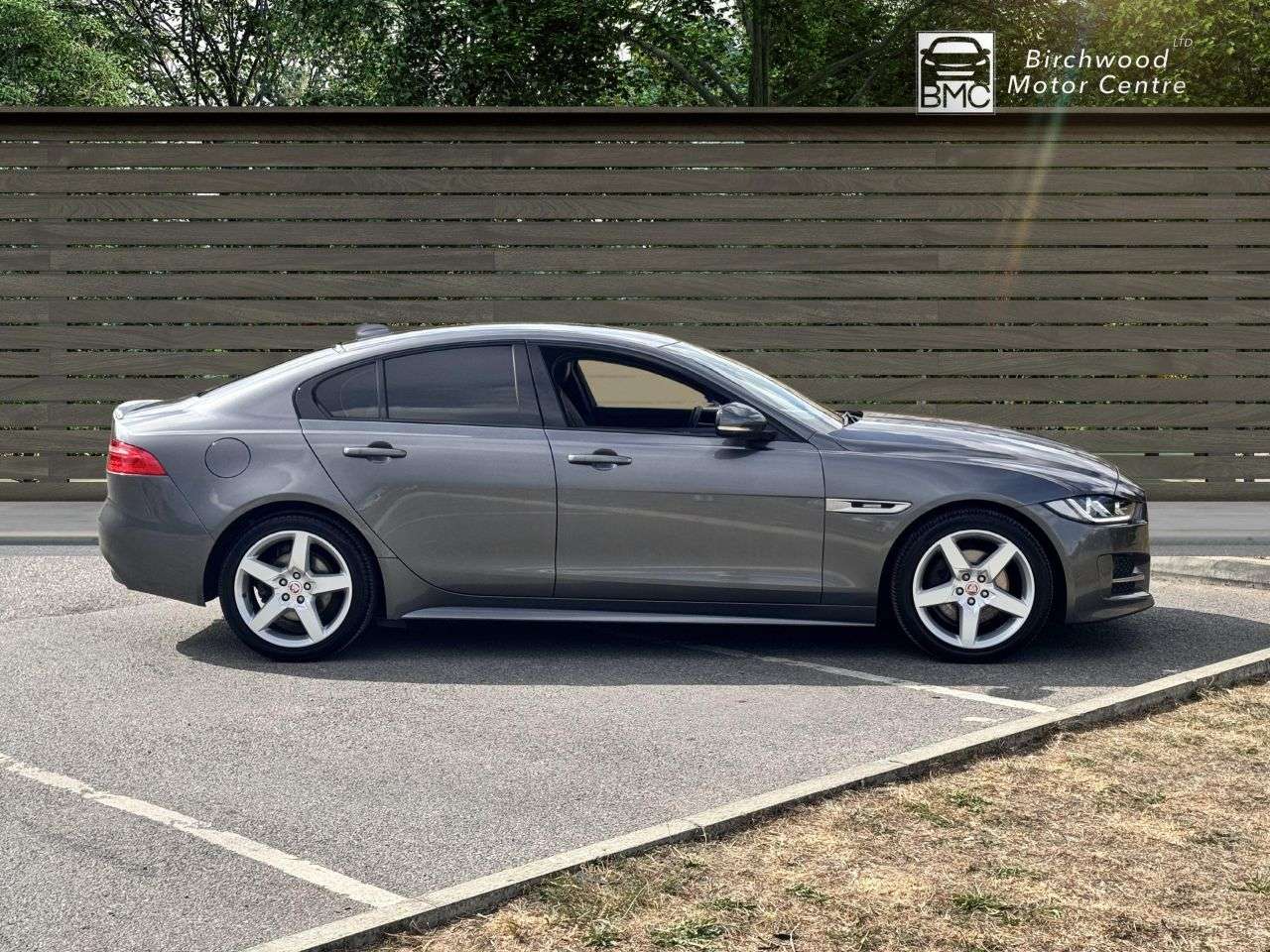 2016 JAGUAR XE 2016 JAGUAR XE