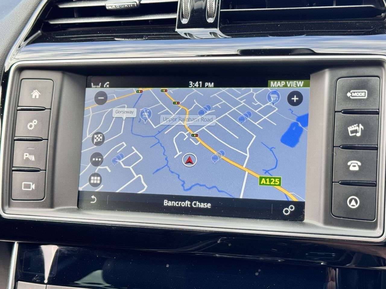 2016 JAGUAR XE 2016 JAGUAR XE