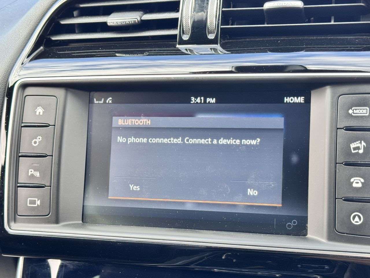 2016 JAGUAR XE 2016 JAGUAR XE