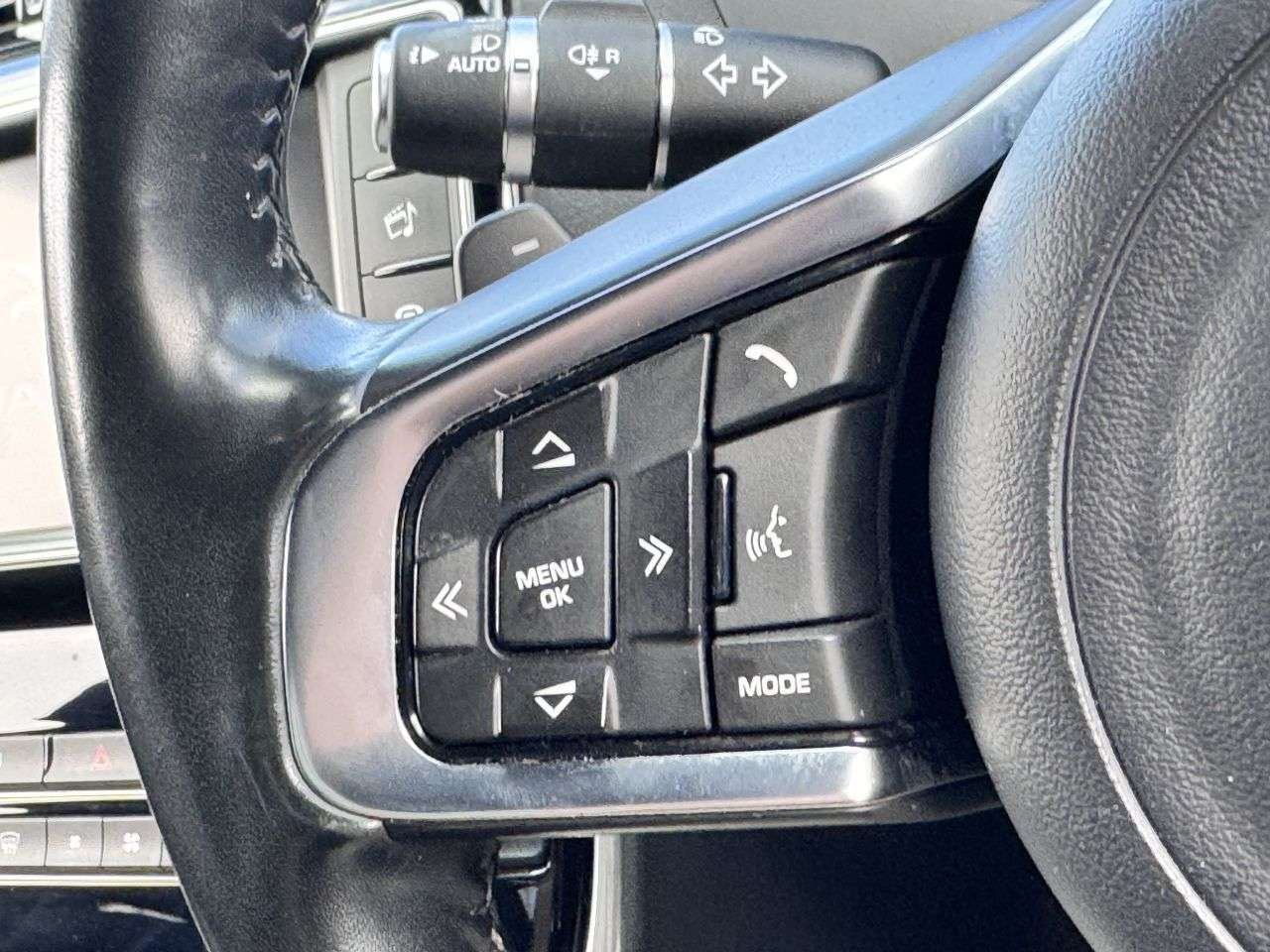 2016 JAGUAR XE 2016 JAGUAR XE