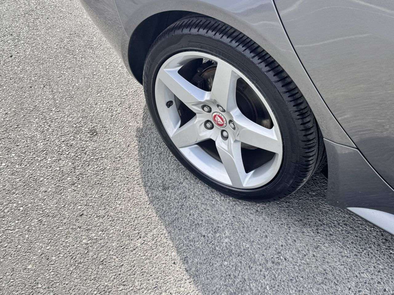 2016 JAGUAR XE 2016 JAGUAR XE