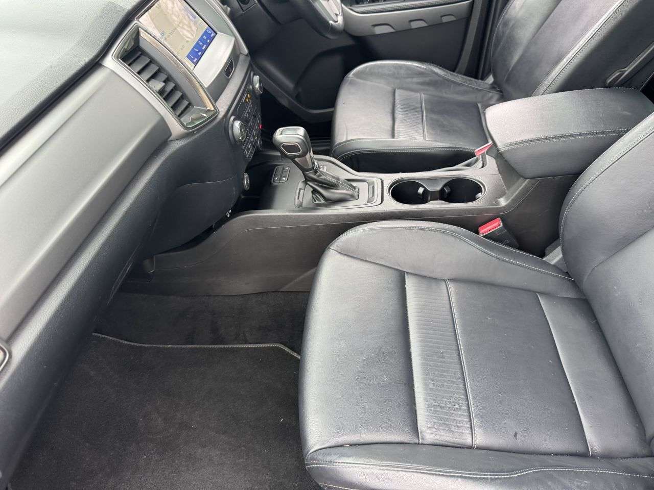 A 2022 FORD RANGER 2.0 EcoBlue Limited Pickup Double Cab 4dr Diesel Auto 4WD Euro 6 (s/s) (170 A 2022 FORD RANGER 2.0 EcoBlue Limited Pickup Double Cab 4dr Diesel Auto 4WD Euro 6 (s/s) (170