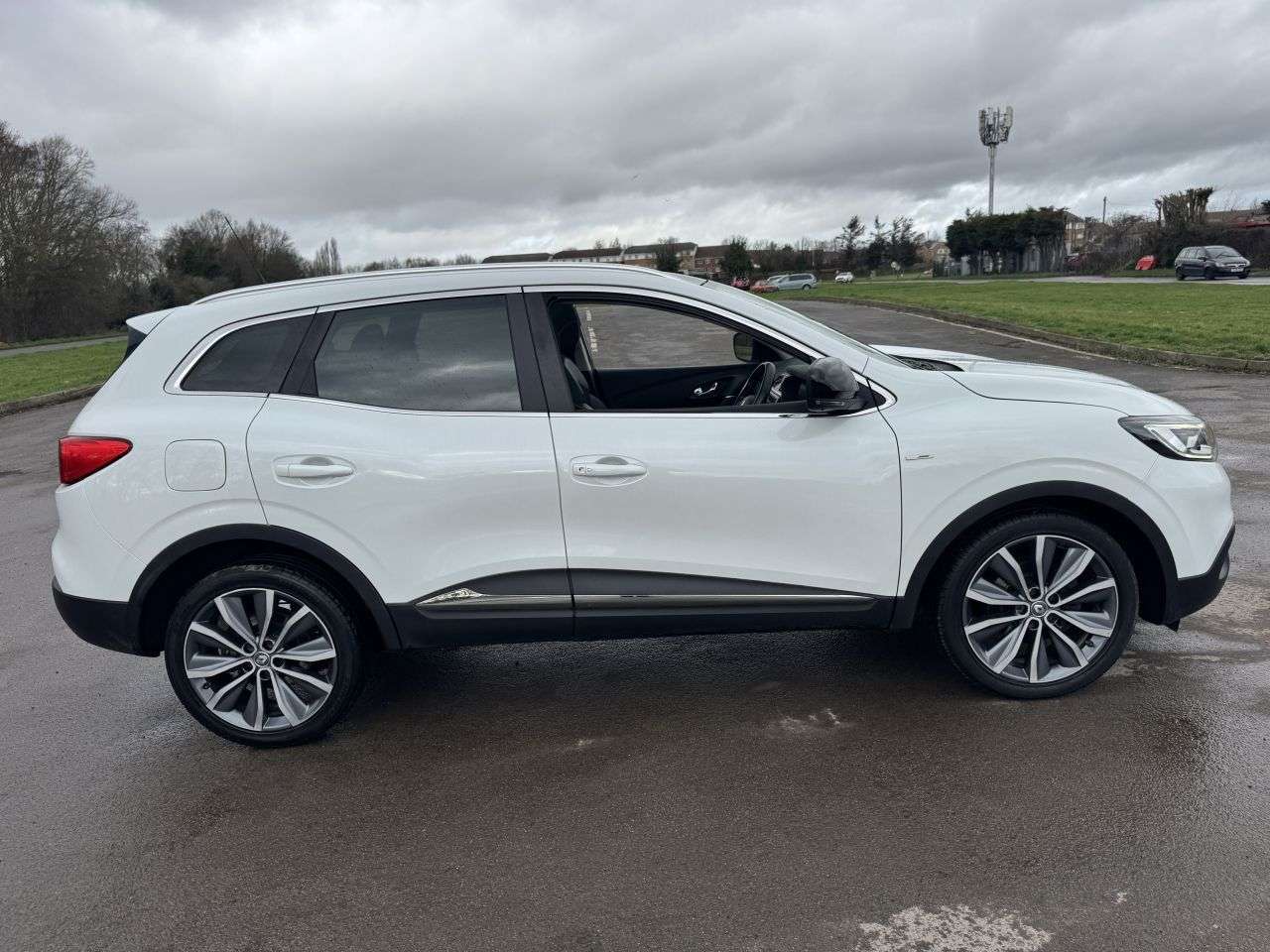 2017 RENAULT KADJAR 2017 RENAULT KADJAR