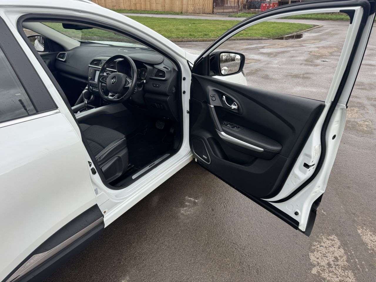 2017 RENAULT KADJAR 2017 RENAULT KADJAR