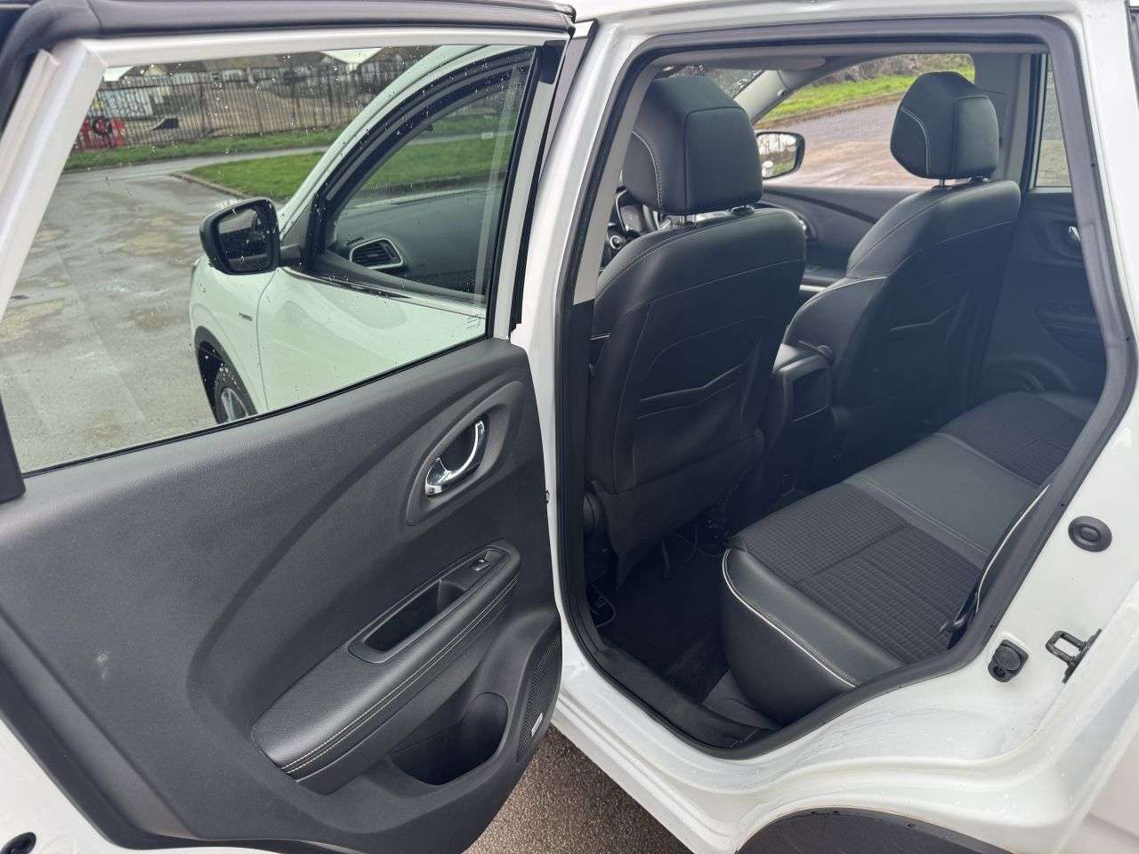 2017 RENAULT KADJAR 2017 RENAULT KADJAR