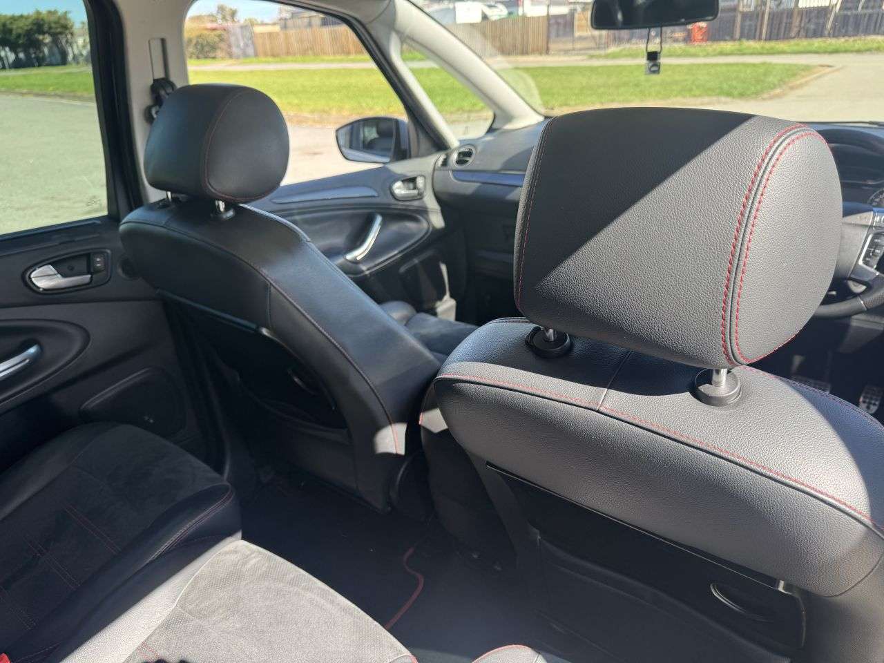 2011 FORD S-MAX 2011 FORD S-MAX