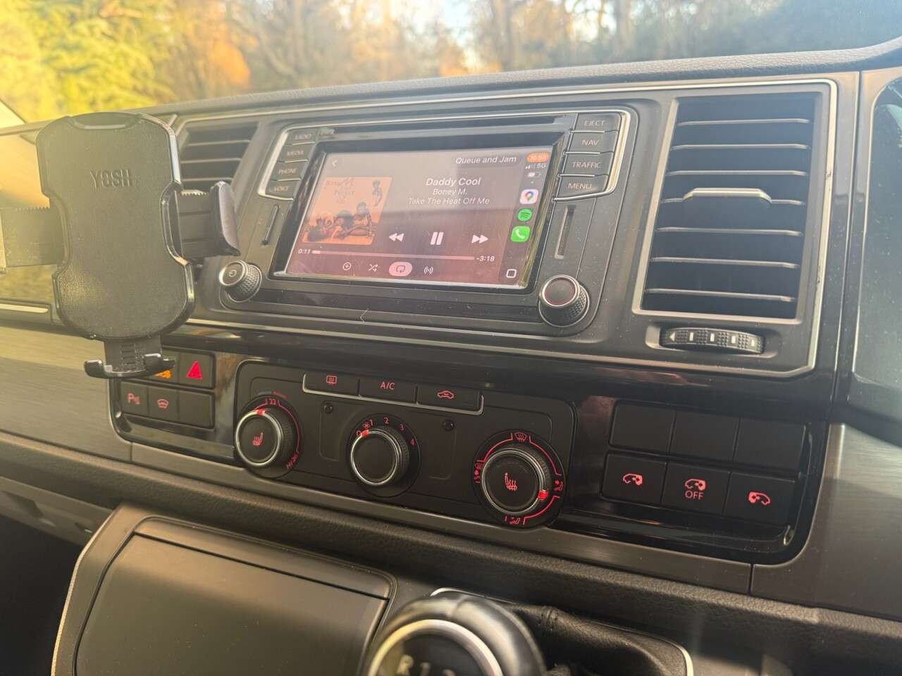 2017 VOLKSWAGEN TRANSPORTER 2017 VOLKSWAGEN TRANSPORTER