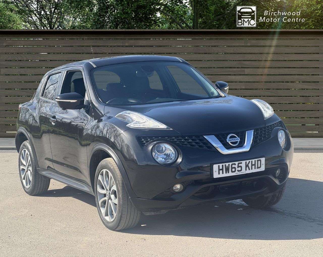 A 2016 NISSAN JUKE 1.6 Tekna SUV 5dr Petrol XTRON Euro 6 (117 ps) SATALITE NAVIGATION A 2016 NISSAN JUKE 1.6 Tekna SUV 5dr Petrol XTRON Euro 6 (117 ps) SATALITE NAVIGATION