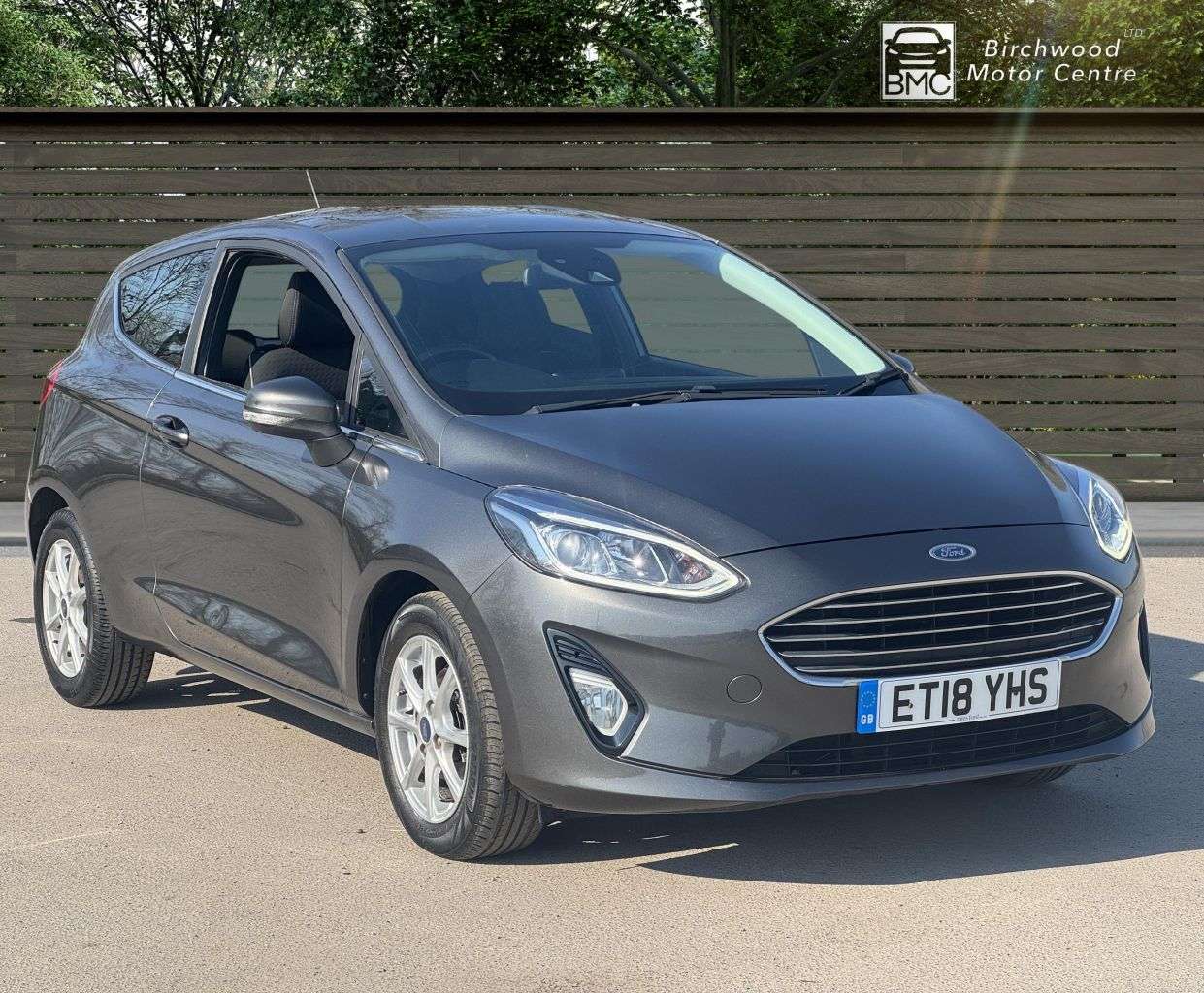 A 2018 FORD FIESTA 1.0T EcoBoost Zetec Hatchback 3dr Petrol Manual Euro 6 (s/s) (100 ps) AIR C A 2018 FORD FIESTA 1.0T EcoBoost Zetec Hatchback 3dr Petrol Manual Euro 6 (s/s) (100 ps) AIR C