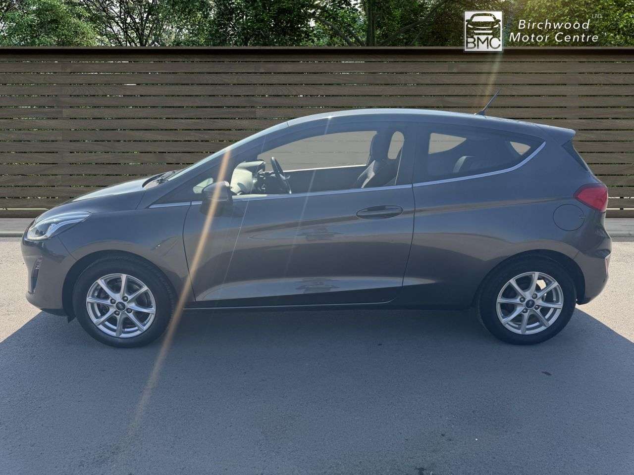A 2018 FORD FIESTA 1.0T EcoBoost Zetec Hatchback 3dr Petrol Manual Euro 6 (s/s) (100 ps) AIR C A 2018 FORD FIESTA 1.0T EcoBoost Zetec Hatchback 3dr Petrol Manual Euro 6 (s/s) (100 ps) AIR C