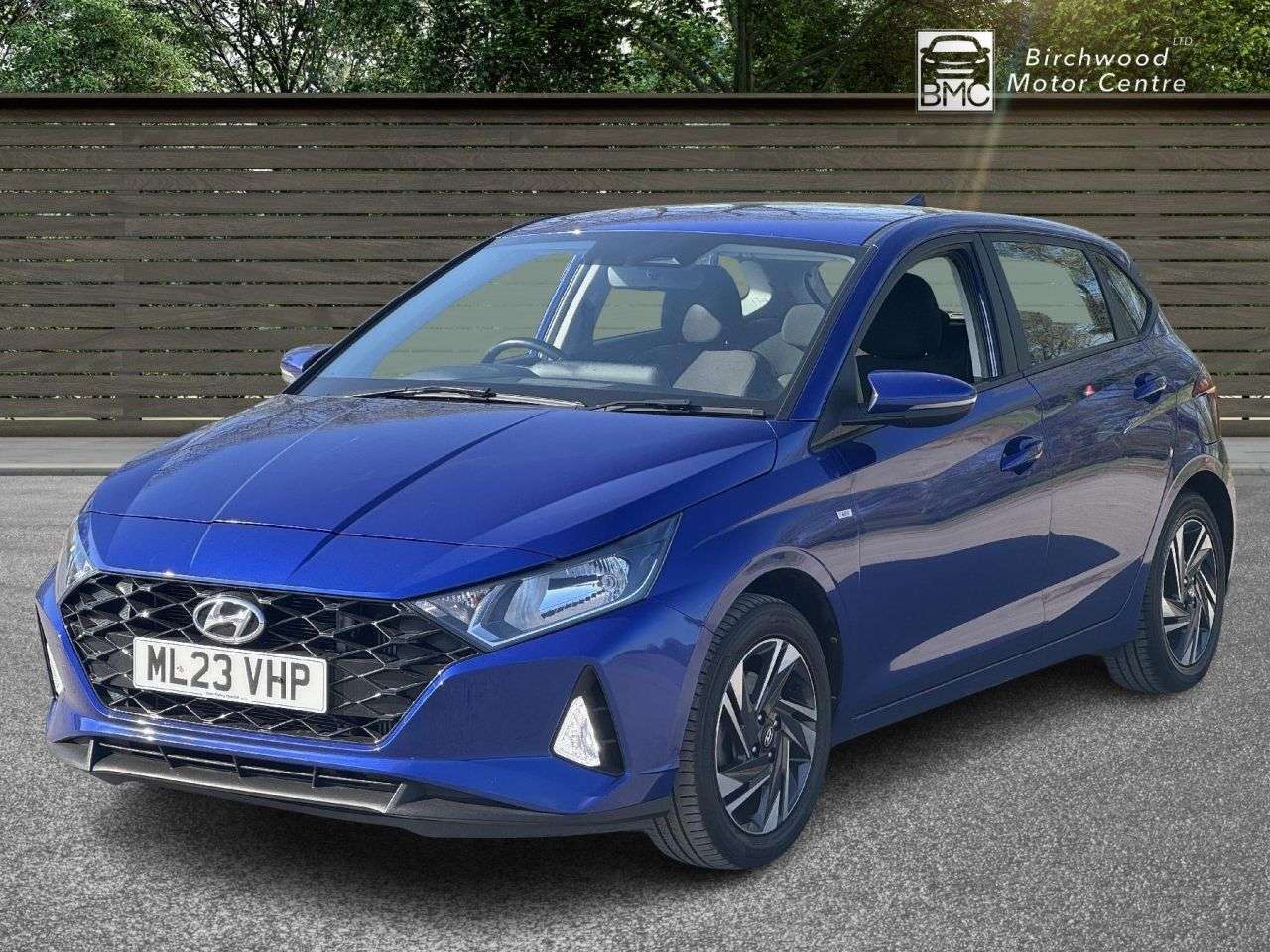 A 2023 HYUNDAI I20 1.0 T-GDi MHEV SE Connect Hatchback 5dr Petrol Hybrid DCT Euro 6 (s/s) (100 A 2023 HYUNDAI I20 1.0 T-GDi MHEV SE Connect Hatchback 5dr Petrol Hybrid DCT Euro 6 (s/s) (100