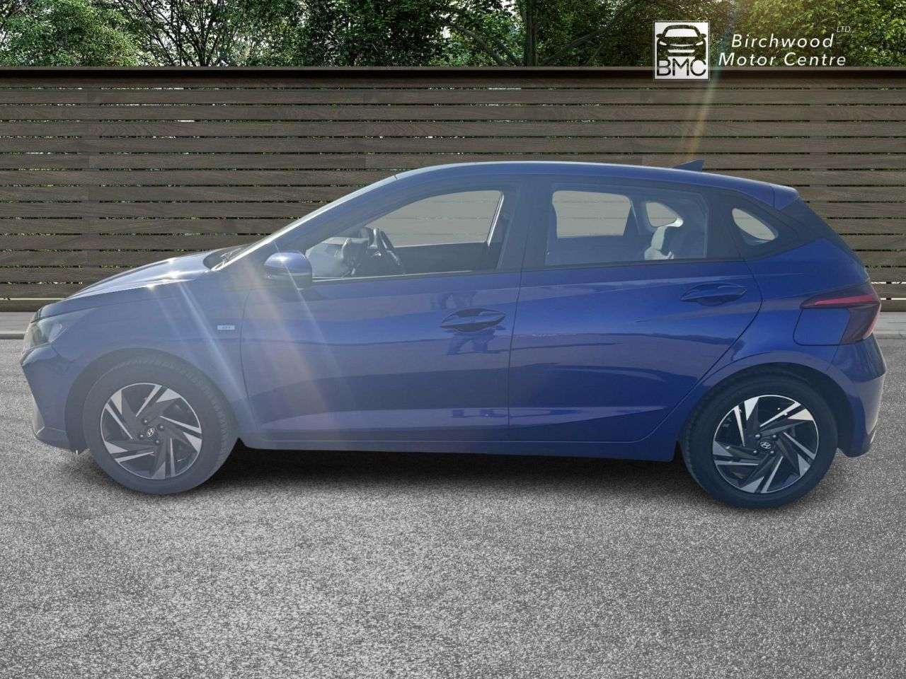 A 2023 HYUNDAI I20 1.0 T-GDi MHEV SE Connect Hatchback 5dr Petrol Hybrid DCT Euro 6 (s/s) (100 A 2023 HYUNDAI I20 1.0 T-GDi MHEV SE Connect Hatchback 5dr Petrol Hybrid DCT Euro 6 (s/s) (100