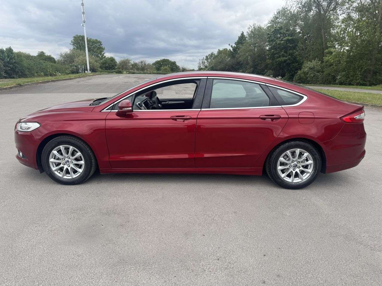 2015 FORD MONDEO 2015 FORD MONDEO