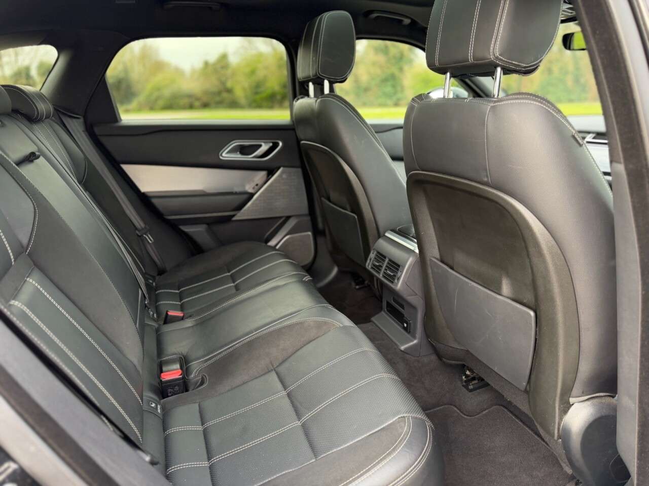 2019 LAND ROVER RANGE ROVER VELAR 2019 LAND ROVER RANGE ROVER VELAR