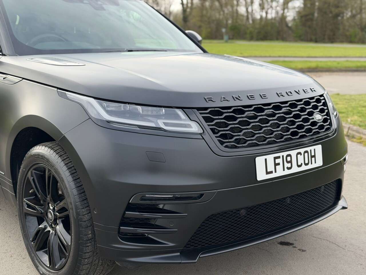 2019 LAND ROVER RANGE ROVER VELAR 2019 LAND ROVER RANGE ROVER VELAR