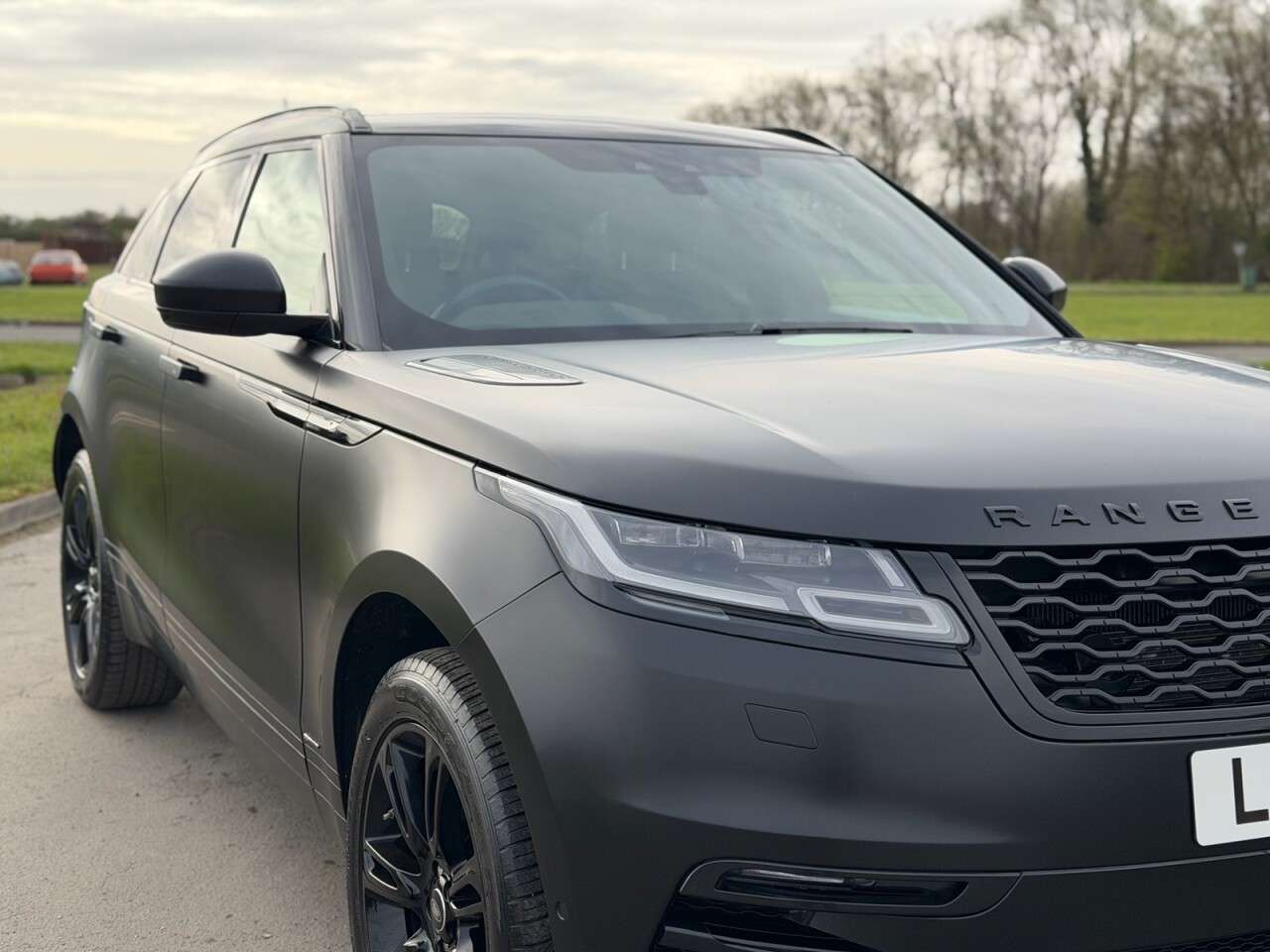 2019 LAND ROVER RANGE ROVER VELAR 2019 LAND ROVER RANGE ROVER VELAR