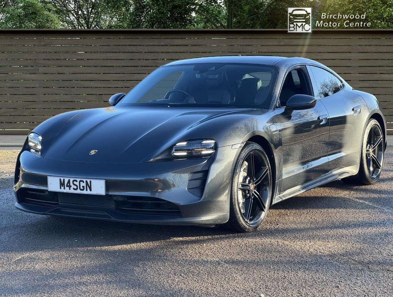 A 2020 PORSCHE TAYCAN Performance 79.2kWh 4S Saloon 4dr Electric Auto 4WD (530 ps) 5 SEATER MODEL A 2020 PORSCHE TAYCAN Performance 79.2kWh 4S Saloon 4dr Electric Auto 4WD (530 ps) 5 SEATER MODEL