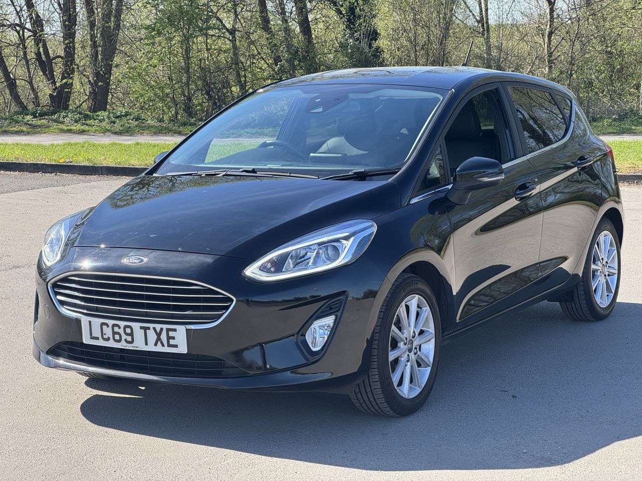 A 2019 FORD FIESTA 1.0T EcoBoost GPF Titanium X Hatchback 5dr Petrol Manual Euro 6 (s/s) (100 A 2019 FORD FIESTA 1.0T EcoBoost GPF Titanium X Hatchback 5dr Petrol Manual Euro 6 (s/s) (100