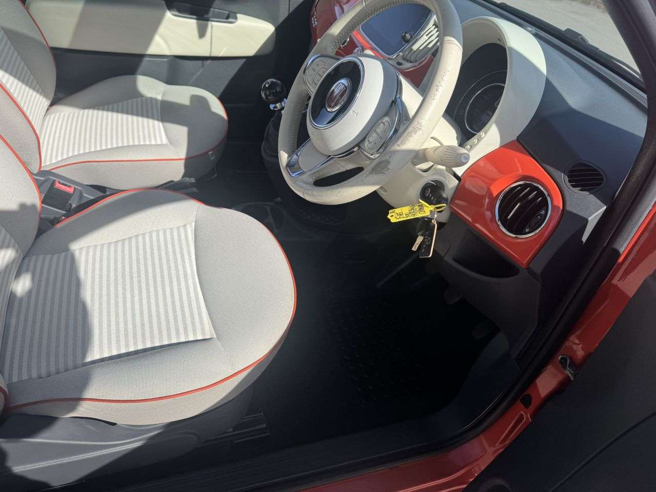 2017 FIAT 500 2017 FIAT 500