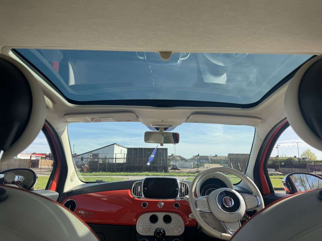 2017 FIAT 500 2017 FIAT 500