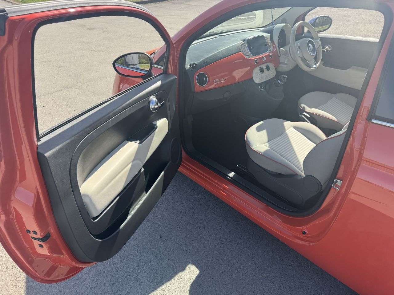 2017 FIAT 500 2017 FIAT 500