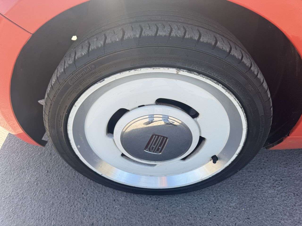 2017 FIAT 500 2017 FIAT 500