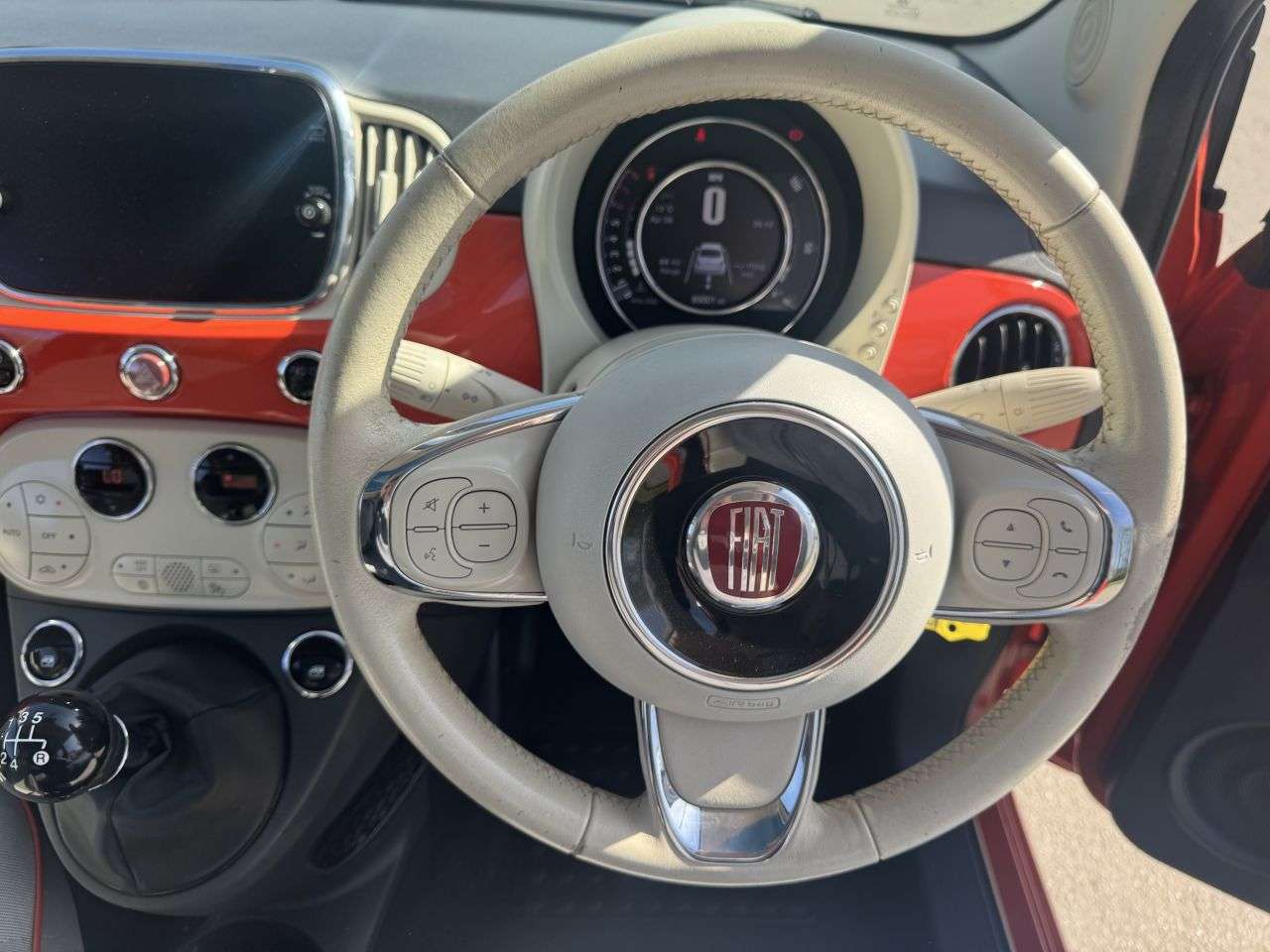 2017 FIAT 500 2017 FIAT 500