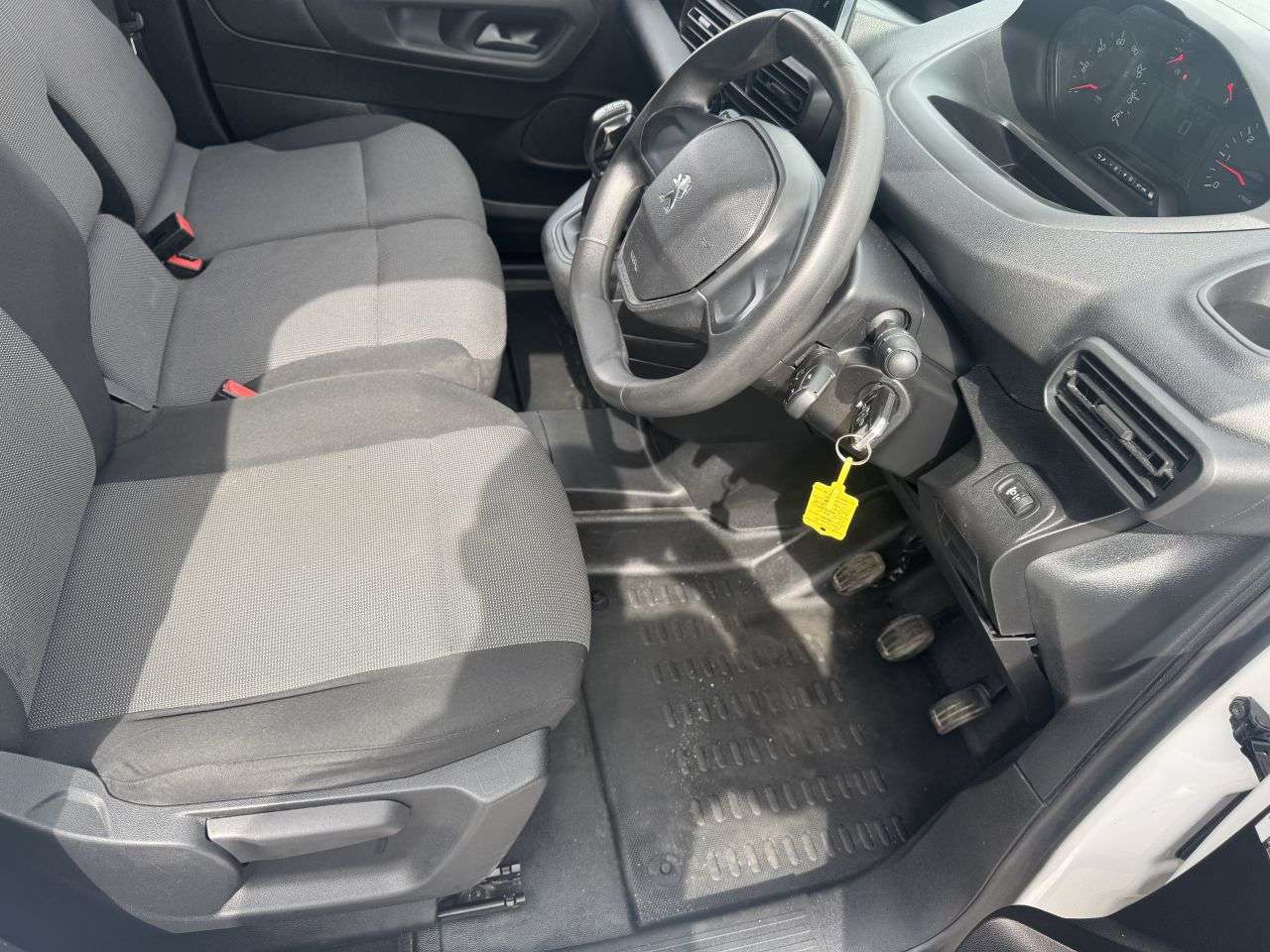2019 PEUGEOT PARTNER 2019 PEUGEOT PARTNER