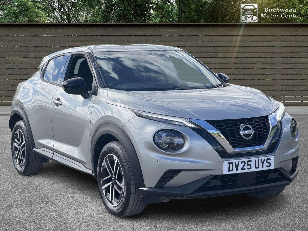 A 2025 NISSAN JUKE 1.0 DIG-T N-Connecta SUV 5dr Petrol DCT Auto Euro 6 (s/s) (114 ps) SERVICE A 2025 NISSAN JUKE 1.0 DIG-T N-Connecta SUV 5dr Petrol DCT Auto Euro 6 (s/s) (114 ps) SERVICE