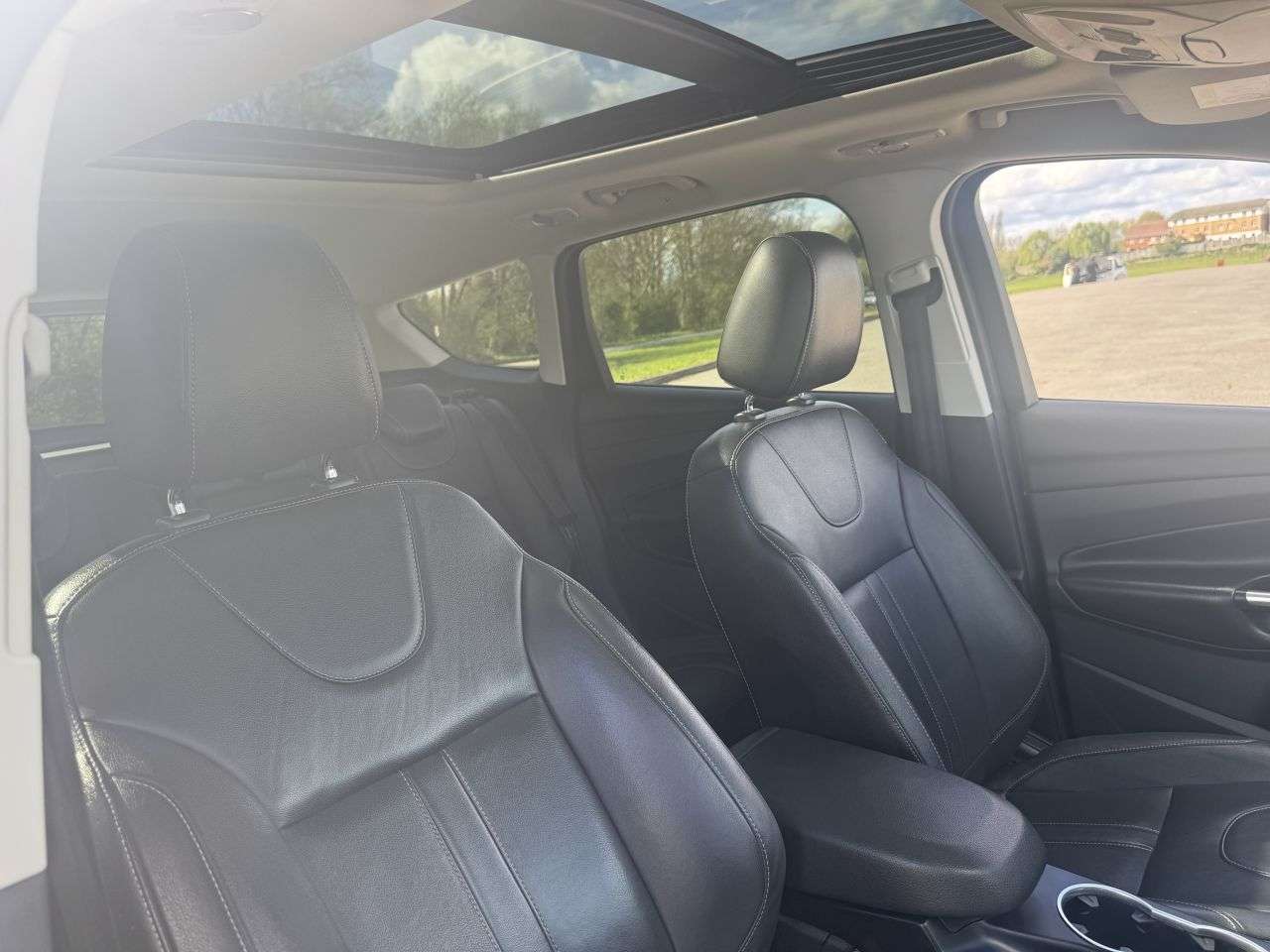 2015 FORD KUGA 2015 FORD KUGA