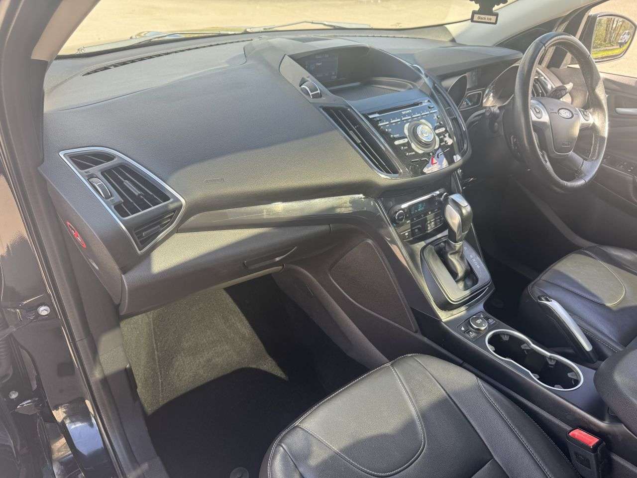 2015 FORD KUGA 2015 FORD KUGA